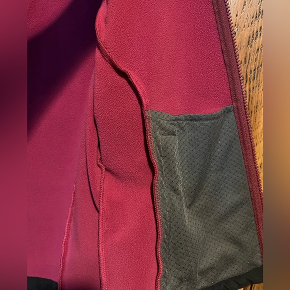 The North Face Softshell Jacket Womens Small S TNF Apex Maroon Full Zip Size S - Picture 12 of 16